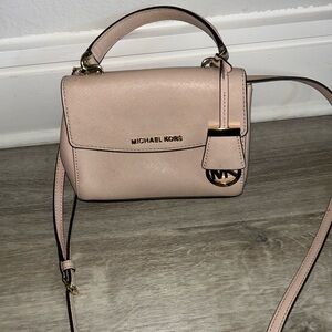 Michael Kors crossbody